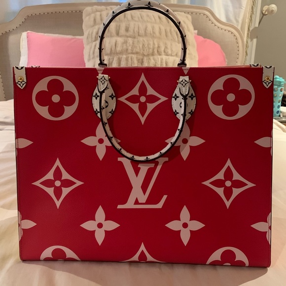 Louis Vuitton Handbags - Louis Vuitton On the go tote